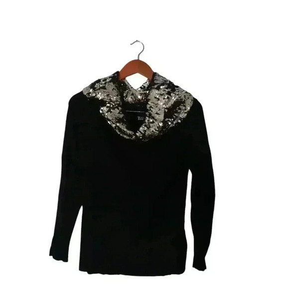 7Th Avenue New York & Company Design Studio Sequined shoulder Top Size M - Picture 1 of 15